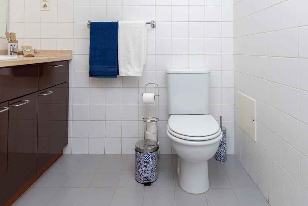 Casa Dos Avos By Rent2U, Lda Apartment ฟุงชาล ภายนอก รูปภาพ