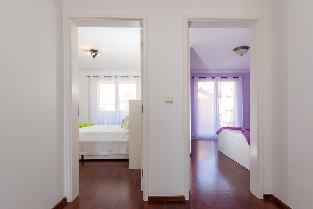 Casa Dos Avos By Rent2U, Lda Apartment ฟุงชาล ภายนอก รูปภาพ
